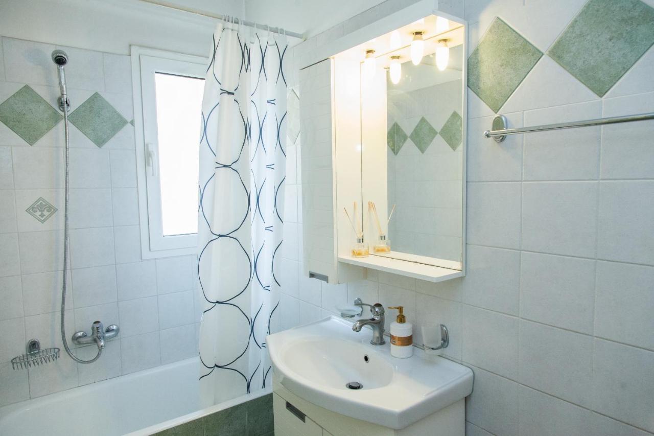 Lovely Apt In Peristeri Αθήνα Εξωτερικό φωτογραφία