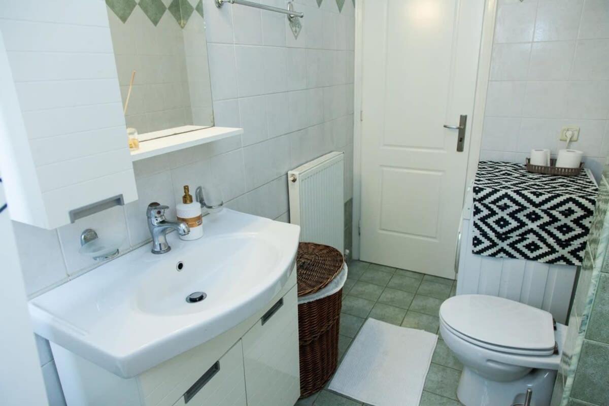 Lovely Apt In Peristeri Αθήνα Εξωτερικό φωτογραφία