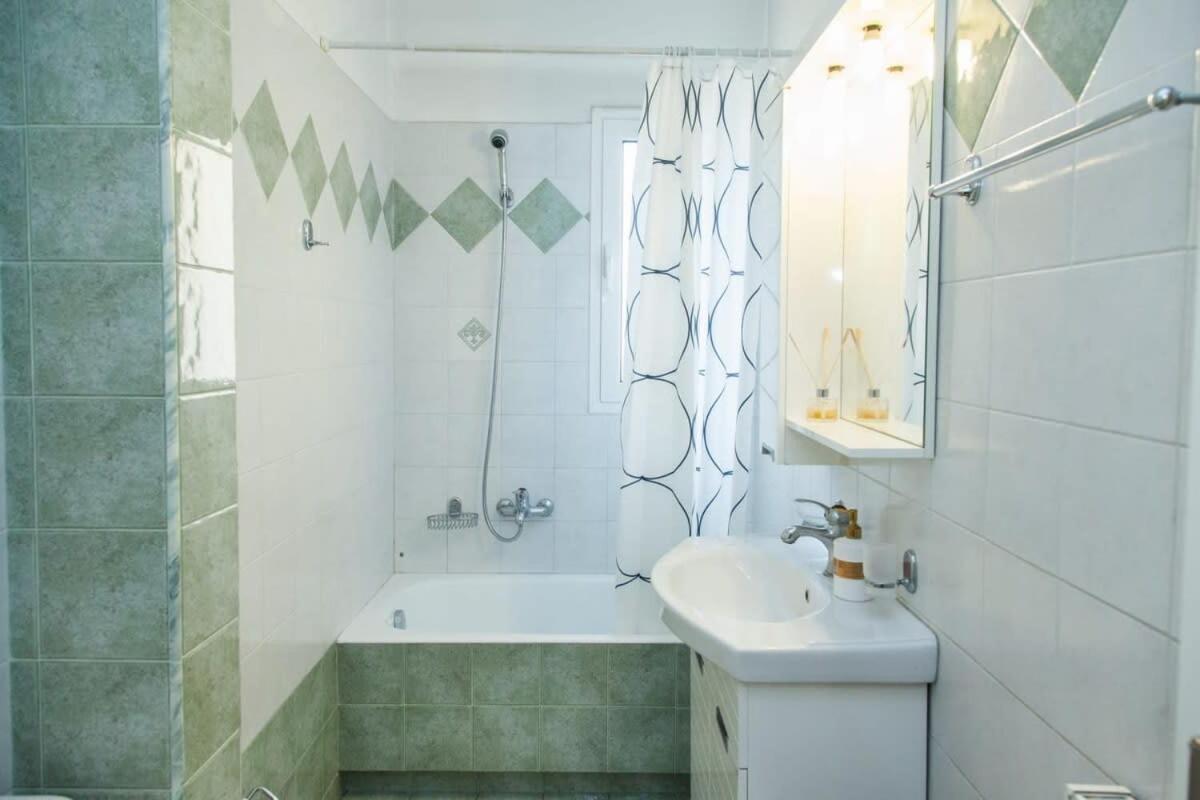 Lovely Apt In Peristeri Αθήνα Εξωτερικό φωτογραφία