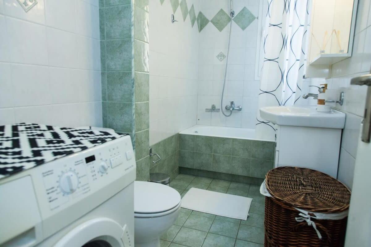 Lovely Apt In Peristeri Αθήνα Εξωτερικό φωτογραφία